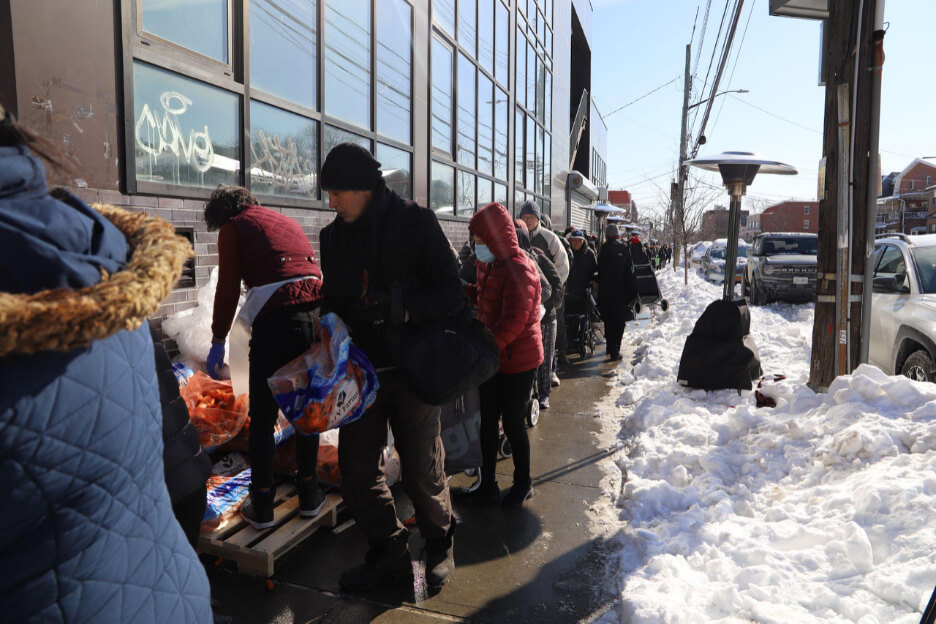 The-Warmth-of-Heating-Stations-at-SACSS-Food-Pantry