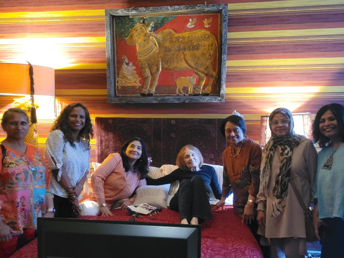 SACSS Joins Gloria Steinem for an Intimate Conversation on Women's Economic Power